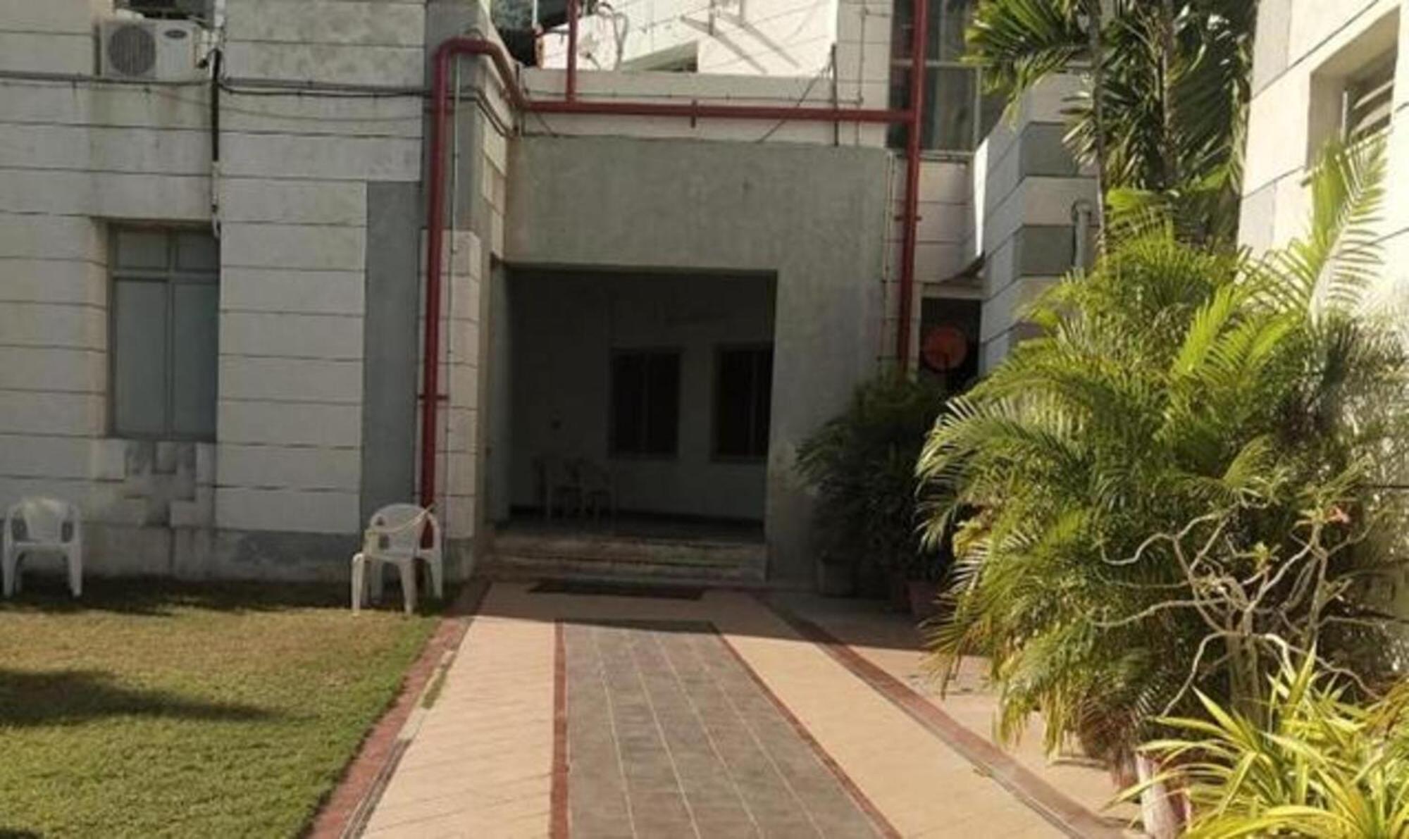 Hotel Sun N Step Club Ahmedabad Ngoại thất bức ảnh